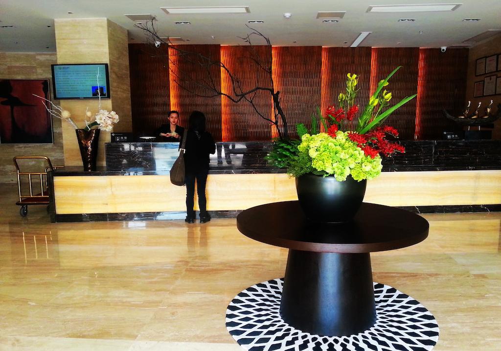 Reethi Rah Hotel Сямън Екстериор снимка